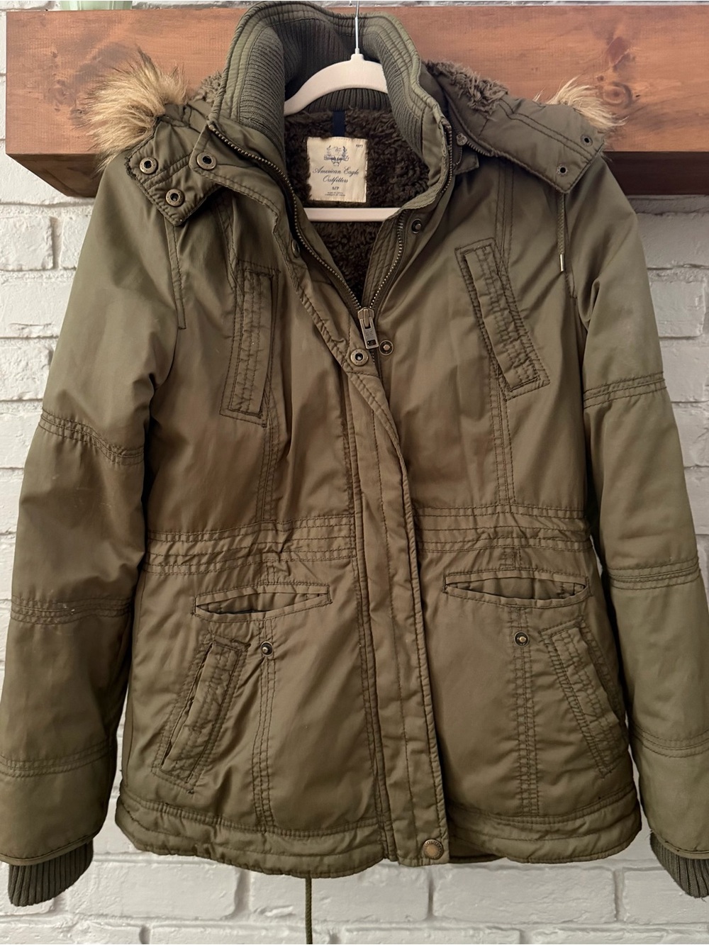 American Eagle Outfitters Olive Green Puffer Parka with Faux Fur Trim